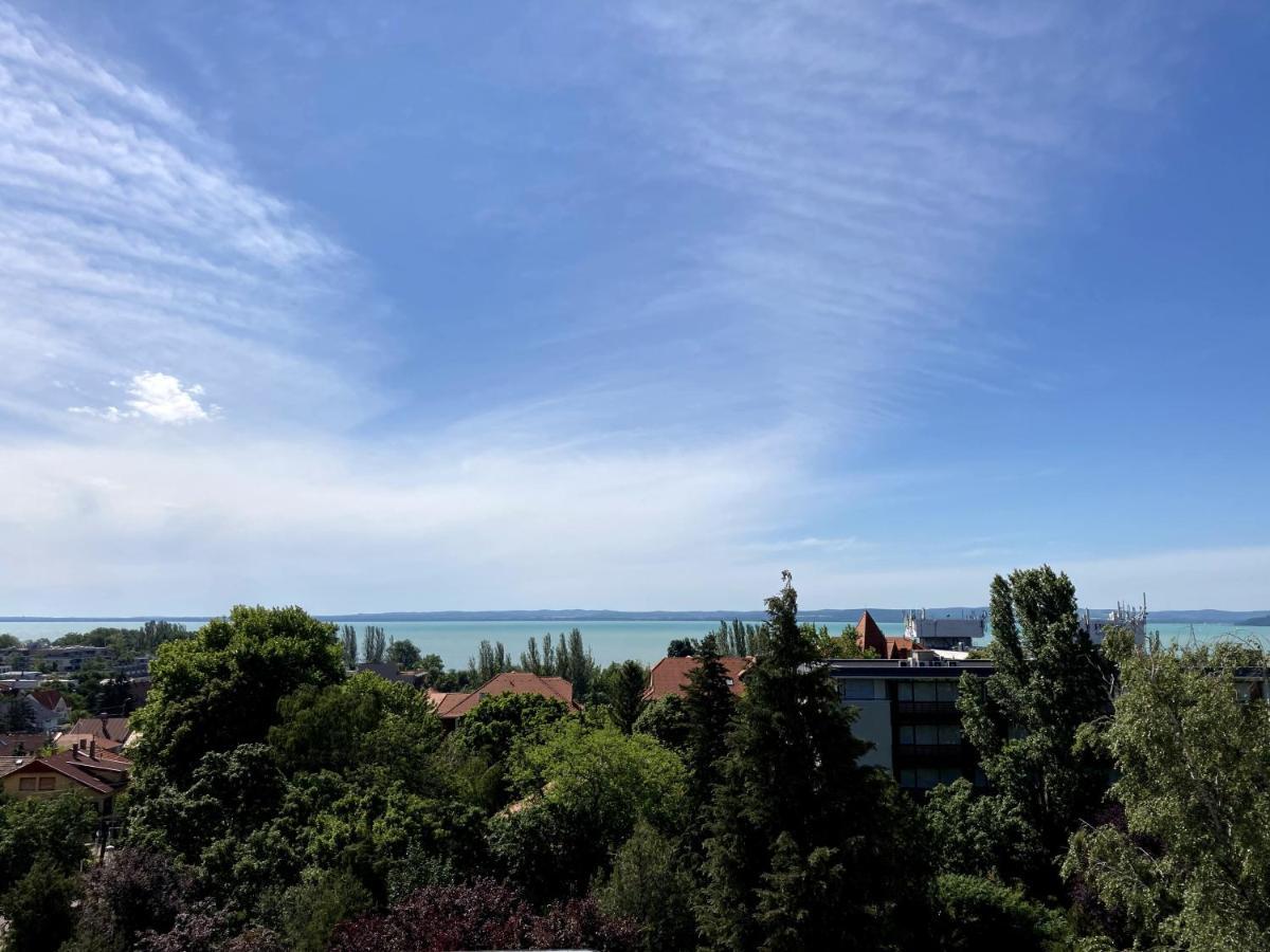 Manuela Ifjusagi Hotel Balatonfüred Exterior foto